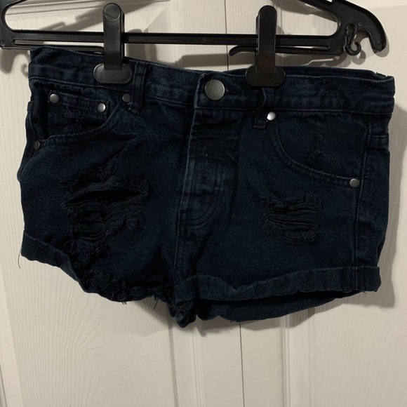 2 for 15$// TOBI Jean Shorts - Picture 2 of 4